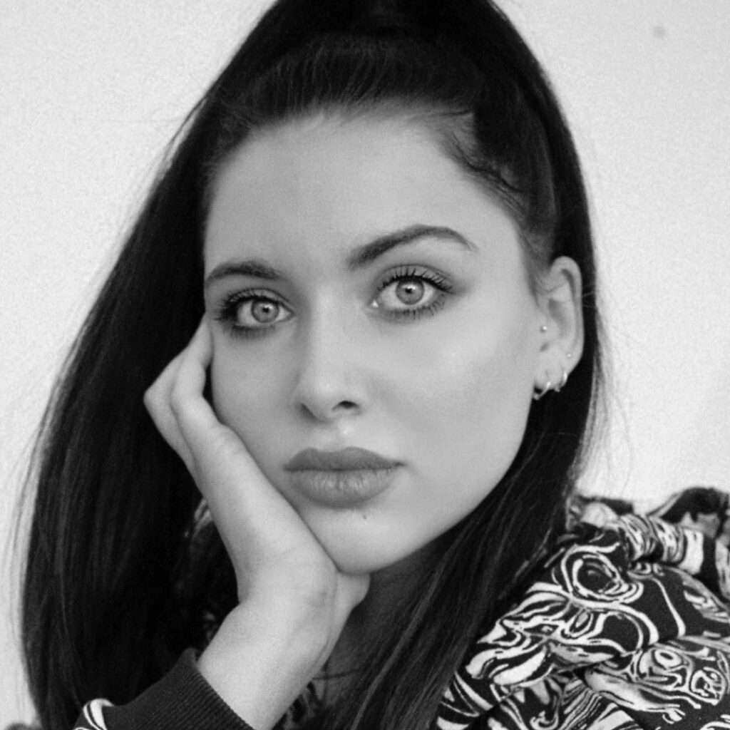 Deborah De Luca TECHNO IN MIND deborah-de-luca-techno-in-mind